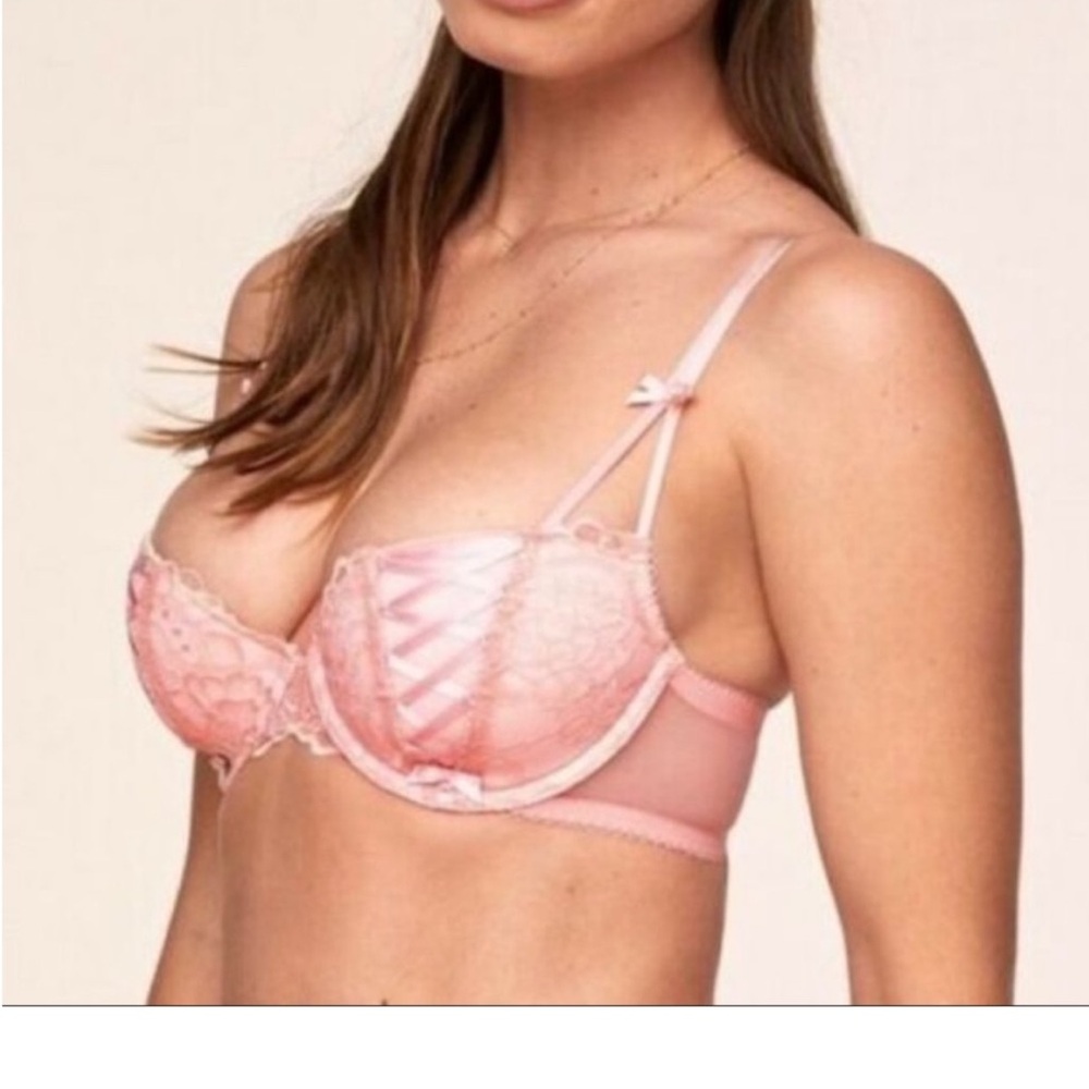 Elegant Adore Me NWOT Contour Balconette Lace Bra